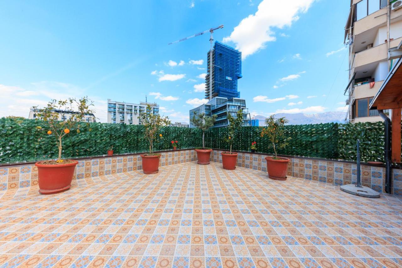 One-Bedroom Rooftop Skyline Central Hidden Gem In Tirana Exteriér fotografie